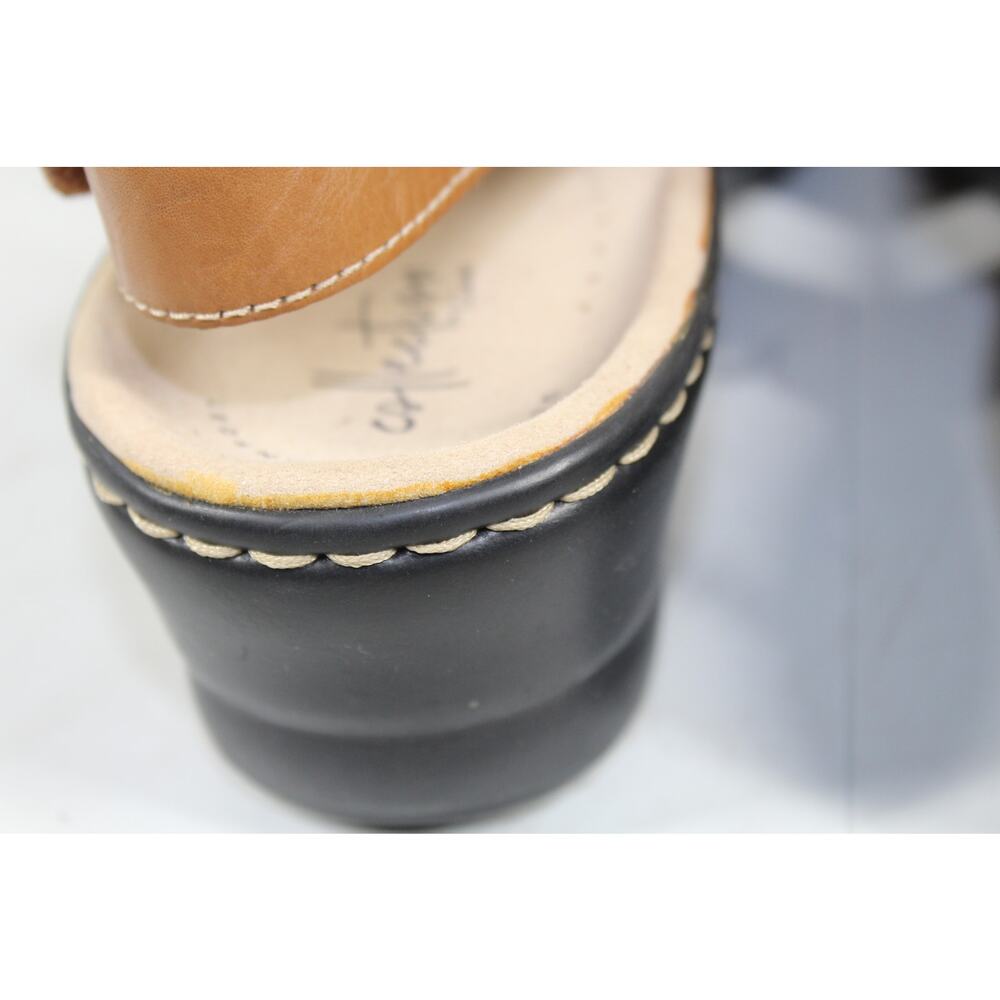 Clarks Women's Lexi Qwin Leather Sandals Size 12M Tan - Picture 7 of 7